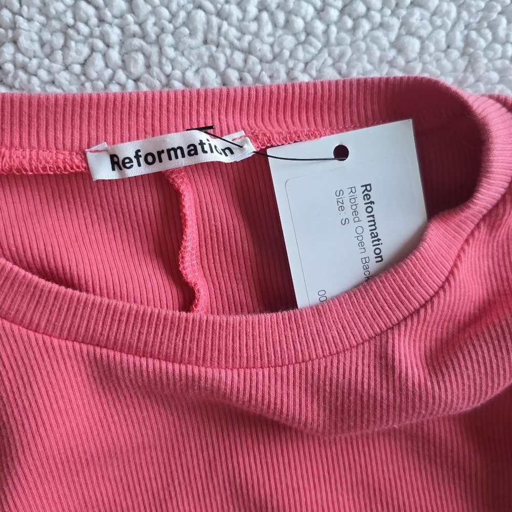Reformation  Top - Picture 2 of 7
